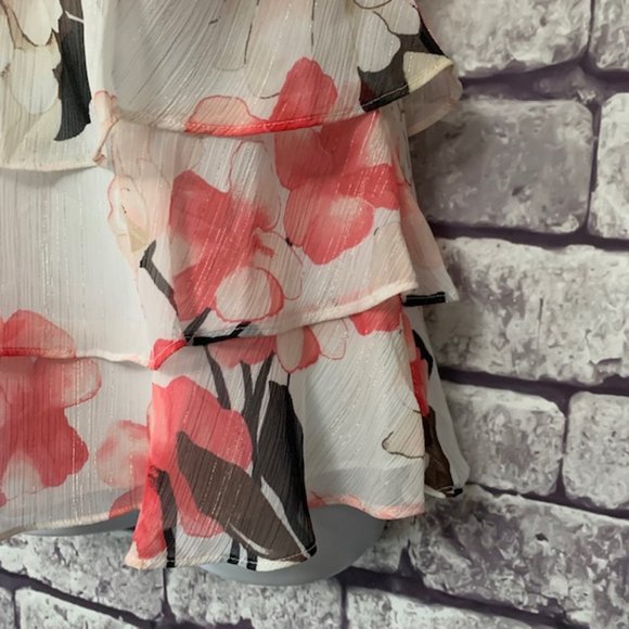 White House Black Market Tiered Blouse Size S - Picture 4 of 8